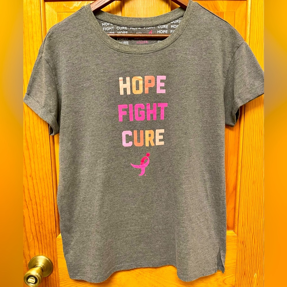 Women’s “Benefitting Susan G. Komen” Gray “Hope, Fight, Cure” Tee Shirt
